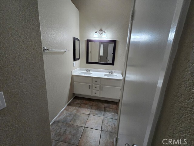 Building Photo - 101 Night Heron Ln
