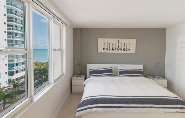 Building Photo - 9195 Collins Ave