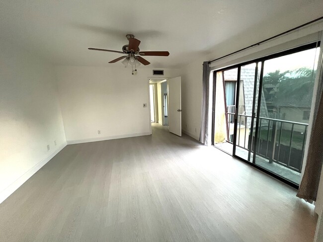 Building Photo - 5502 Waterview Cir