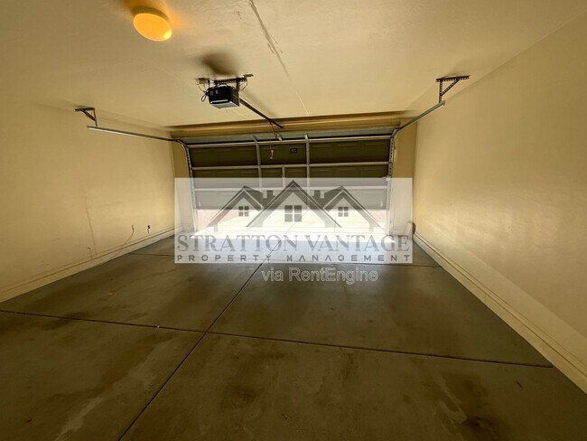 Building Photo - 11580 W Duran Ave