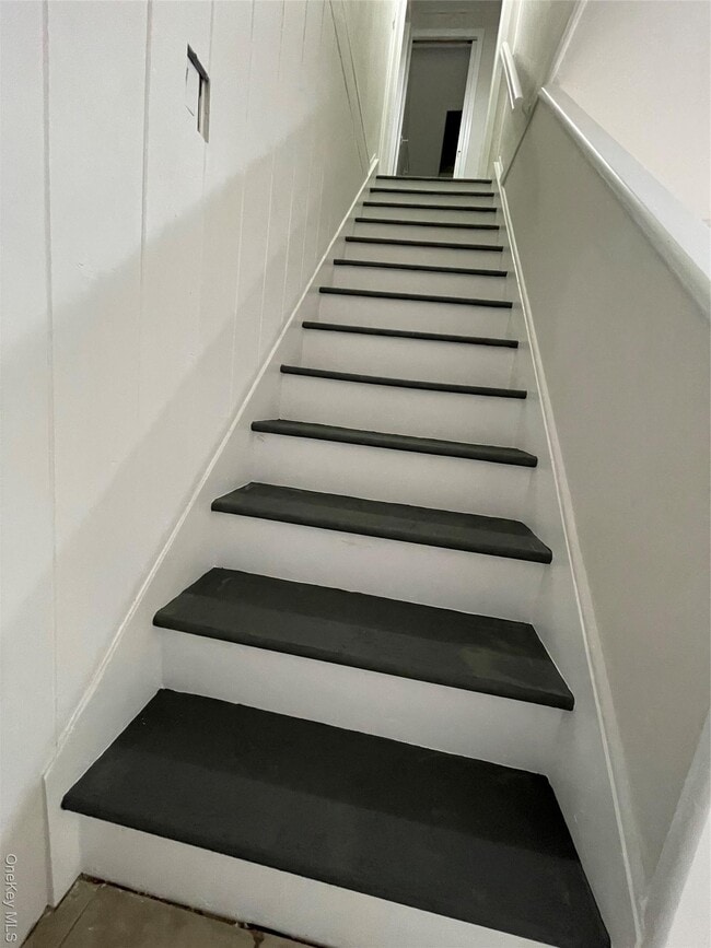 Building Photo - 6 Wishing Ln