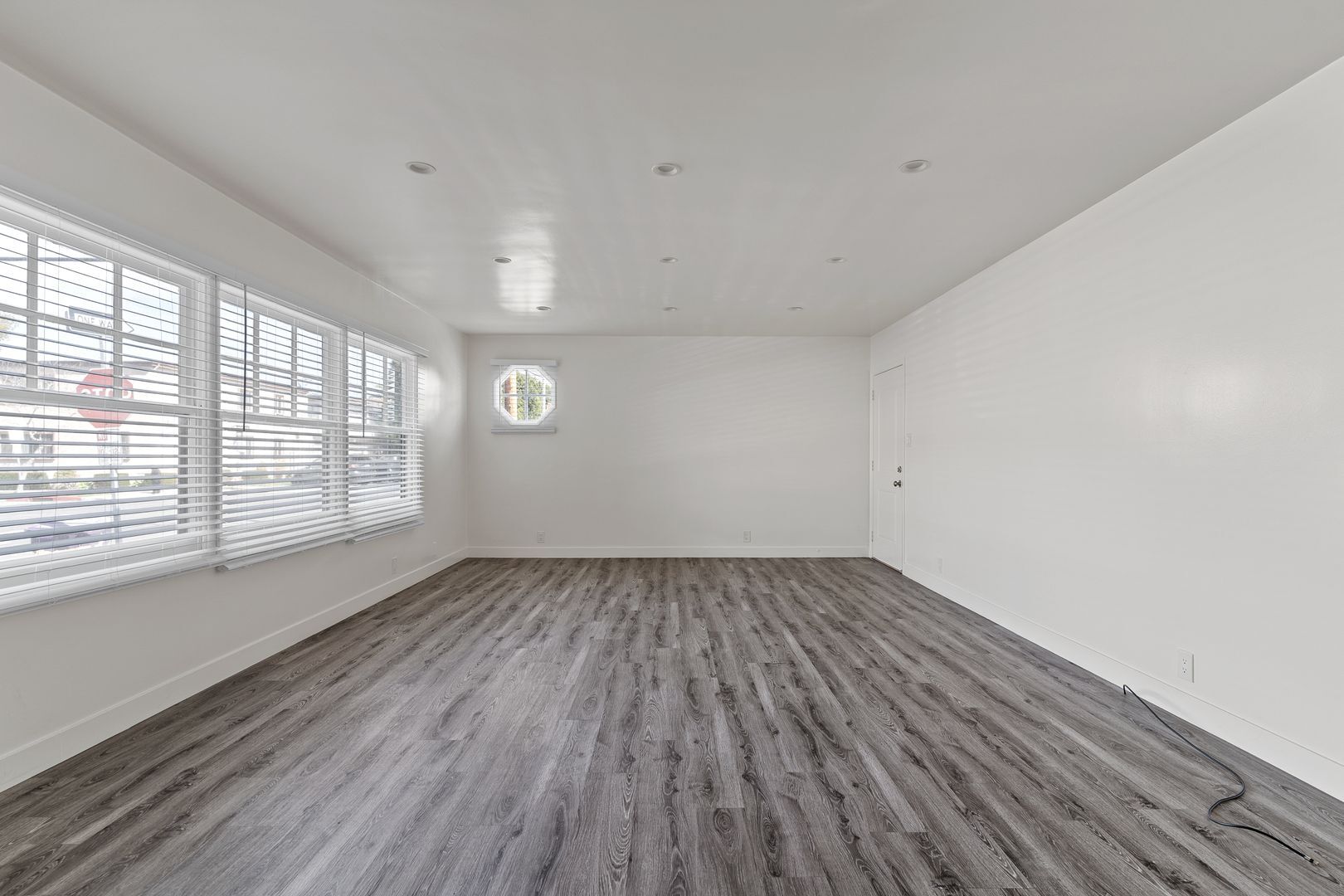 Building Photo - 241 Bonito Ave