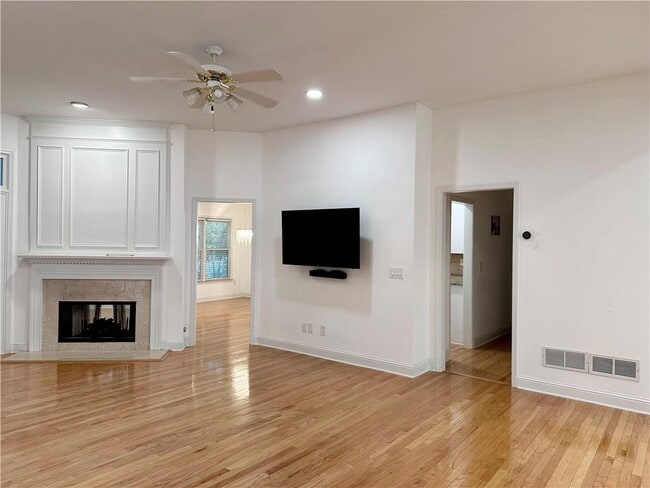 Building Photo - 4455 Mariners Ridge