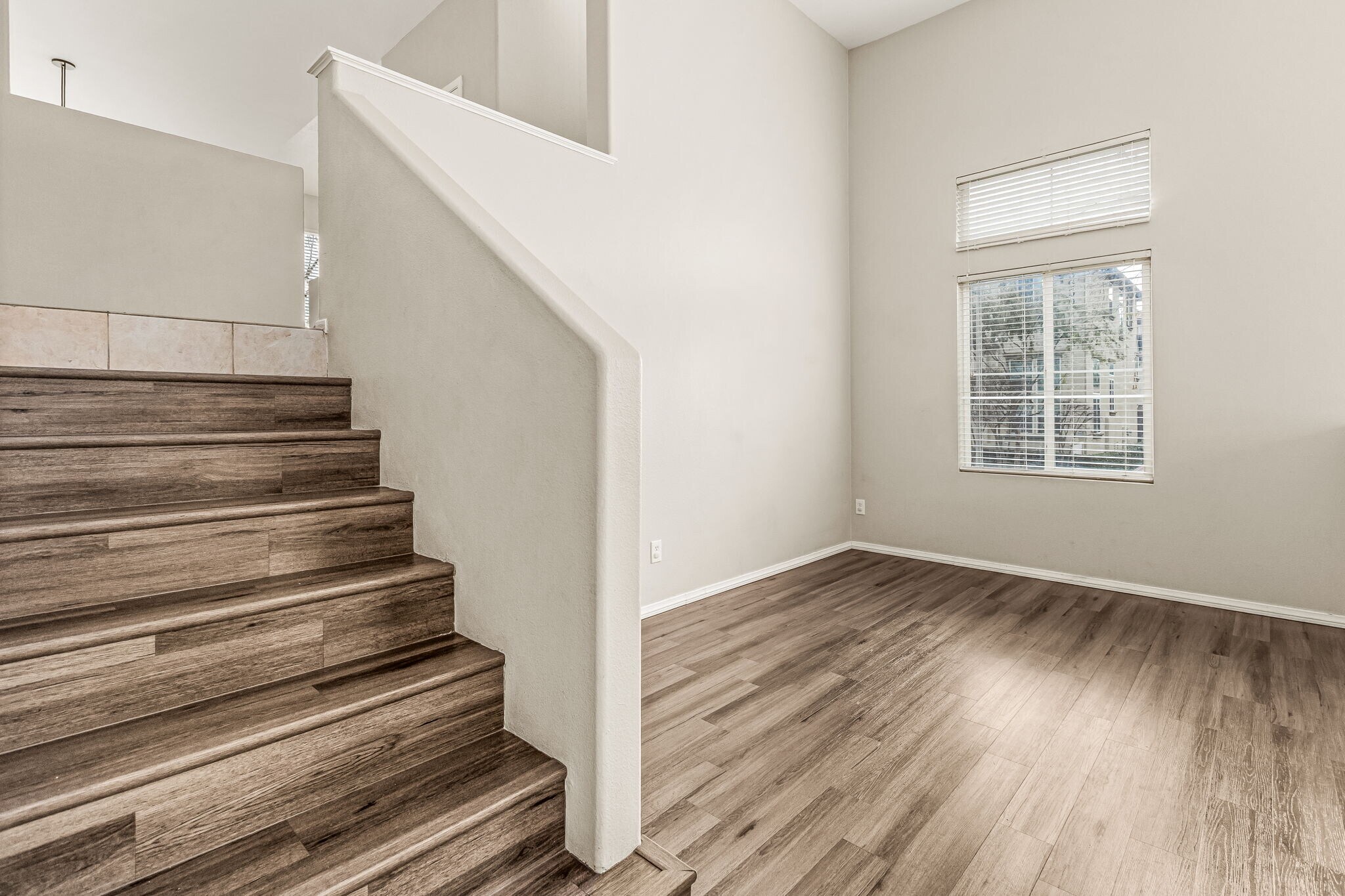 Building Photo - 33640 Willow Haven Ln