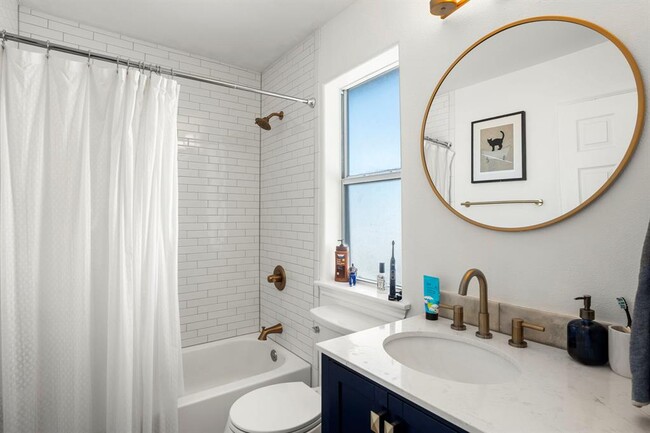 Building Photo - 6208 Perlita Dr