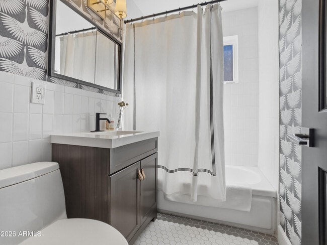 Building Photo - 1314 W Elm St