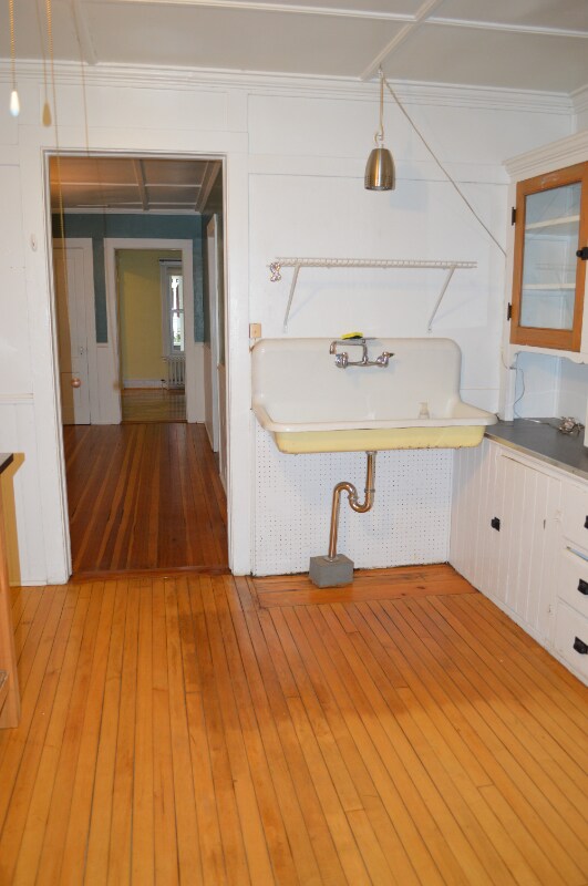 Building Photo - 31 Nash Pl