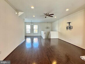 Building Photo - 13948 Estuary Dr