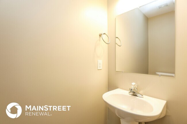 Building Photo - 604 Walnut Crossing Dr
