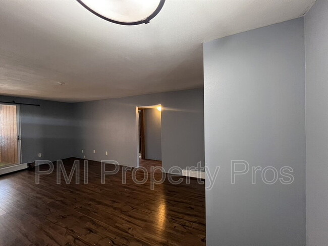 Building Photo - 4253 W Rivers Edge Cir