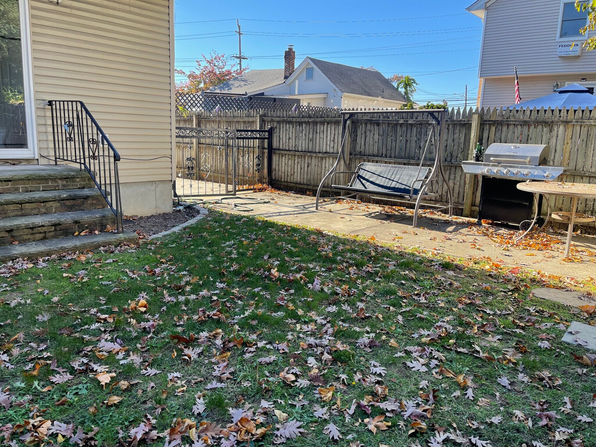 Building Photo - 1336 K St