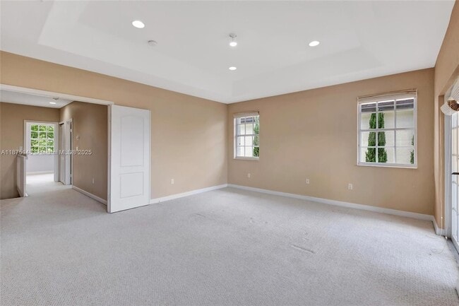 Building Photo - 14443 SW 12th Ln