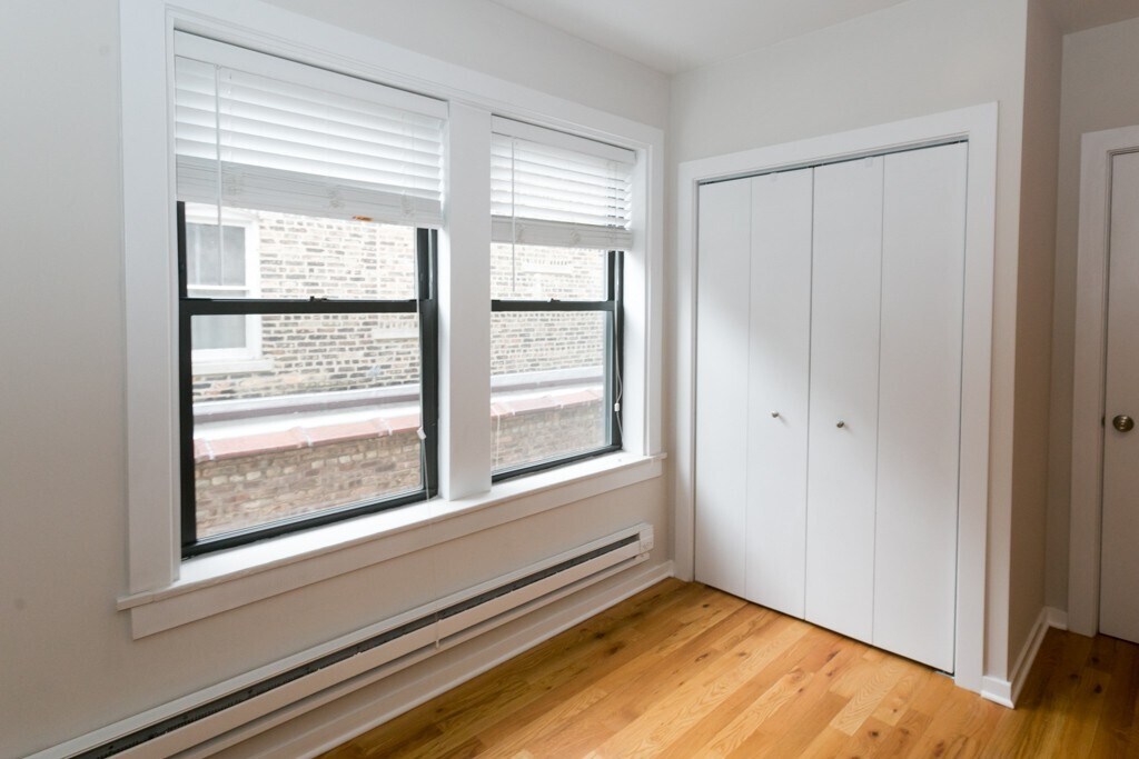 Building Photo - 2402 N Kedzie Blvd