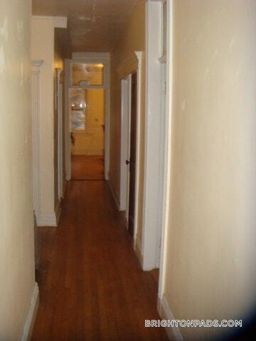 Building Photo - 1719 Commonwealth Ave