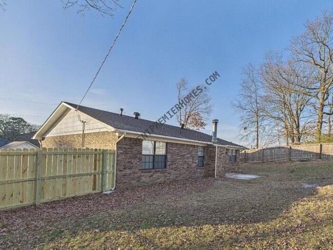 Building Photo - 509 Gamble Rd