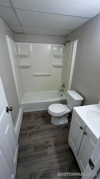 Building Photo - 3 Henry Terrace