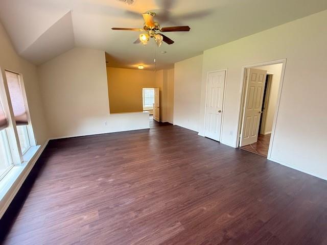 Building Photo - 2440 Deer Horn Dr
