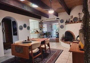 Building Photo - 101 W Calle Montana Jack