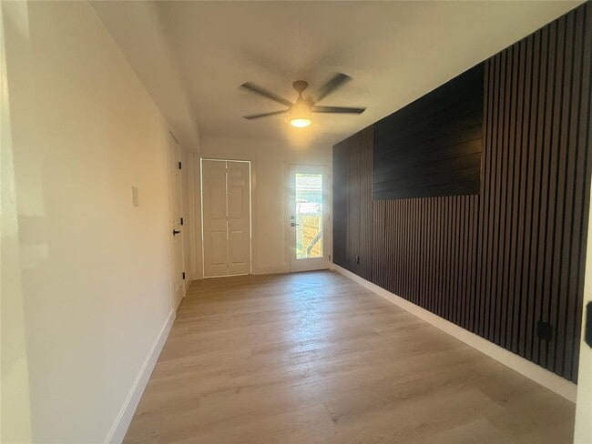 Building Photo - 5903 Nancy Dr