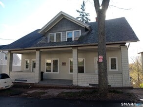 Building Photo - 105 Hillside Ave