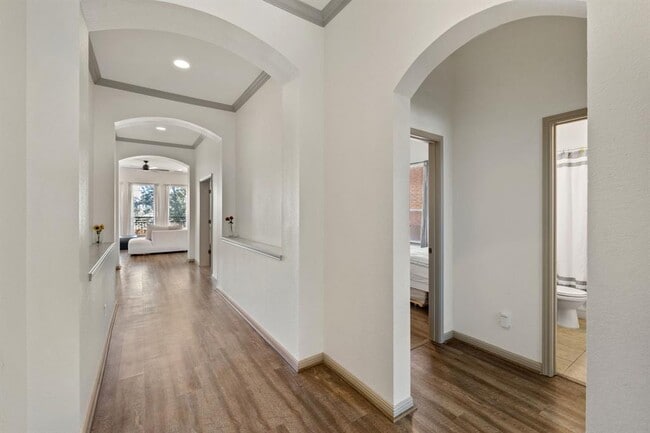 Building Photo - 12320 Central Park Dr