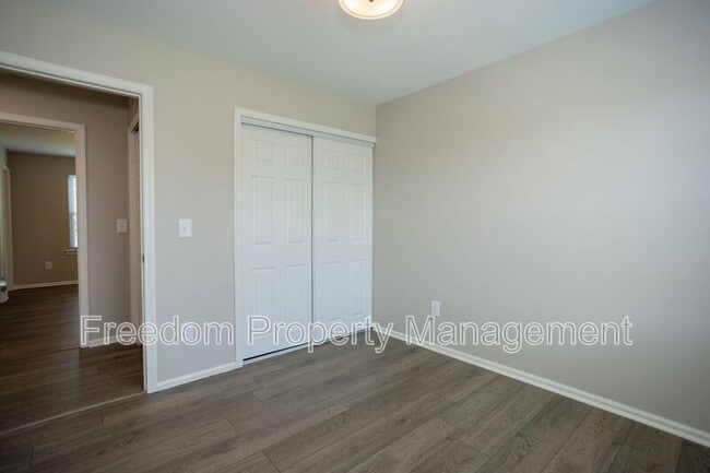 Building Photo - 10116 Wimbledon Ct