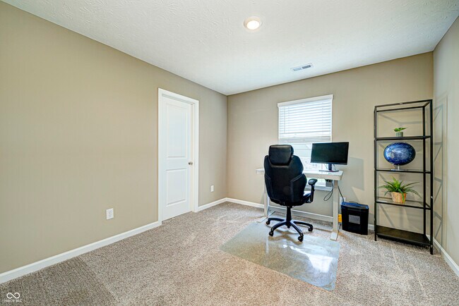 Building Photo - 1728 Gordon Dr