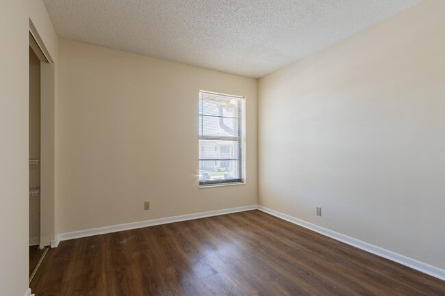 Building Photo - 9449 Boca Cove Cir