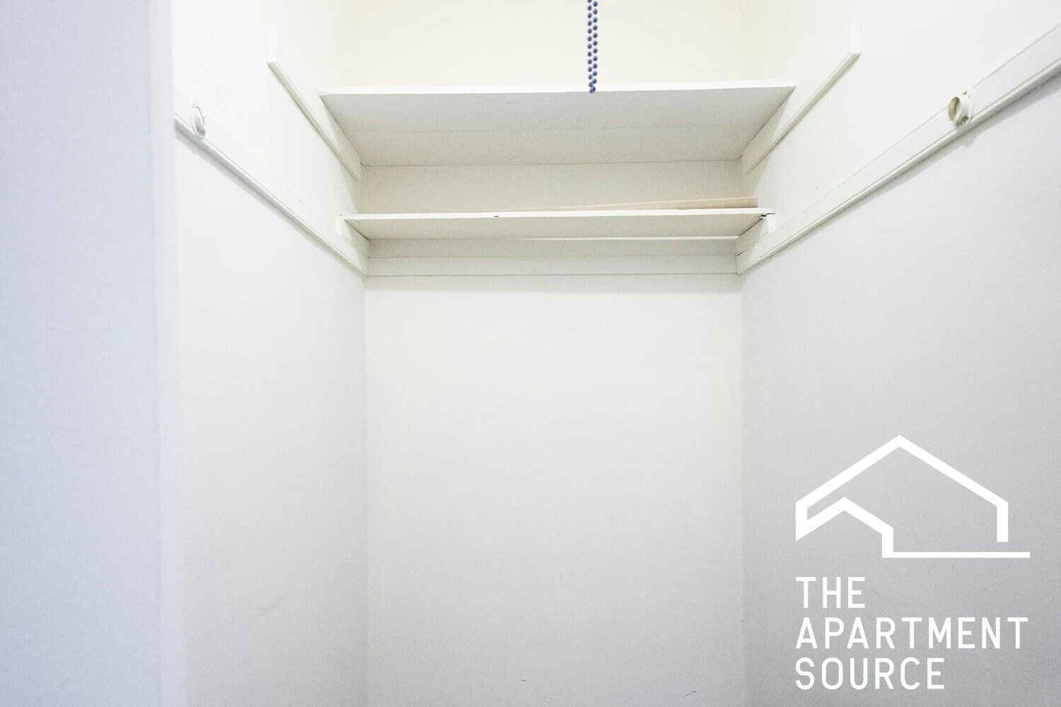 Building Photo - 918 Green Bay Rd