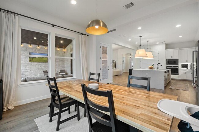 Building Photo - 108 Sierra Mosca Trl