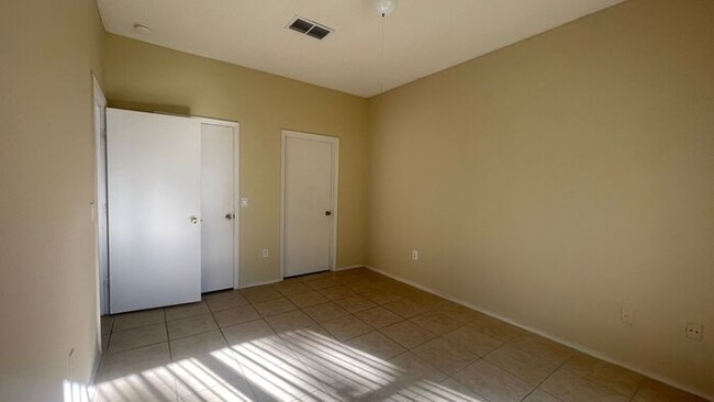 Building Photo - Meadow Creek-1834 Meadow Pond Way Orlando,...