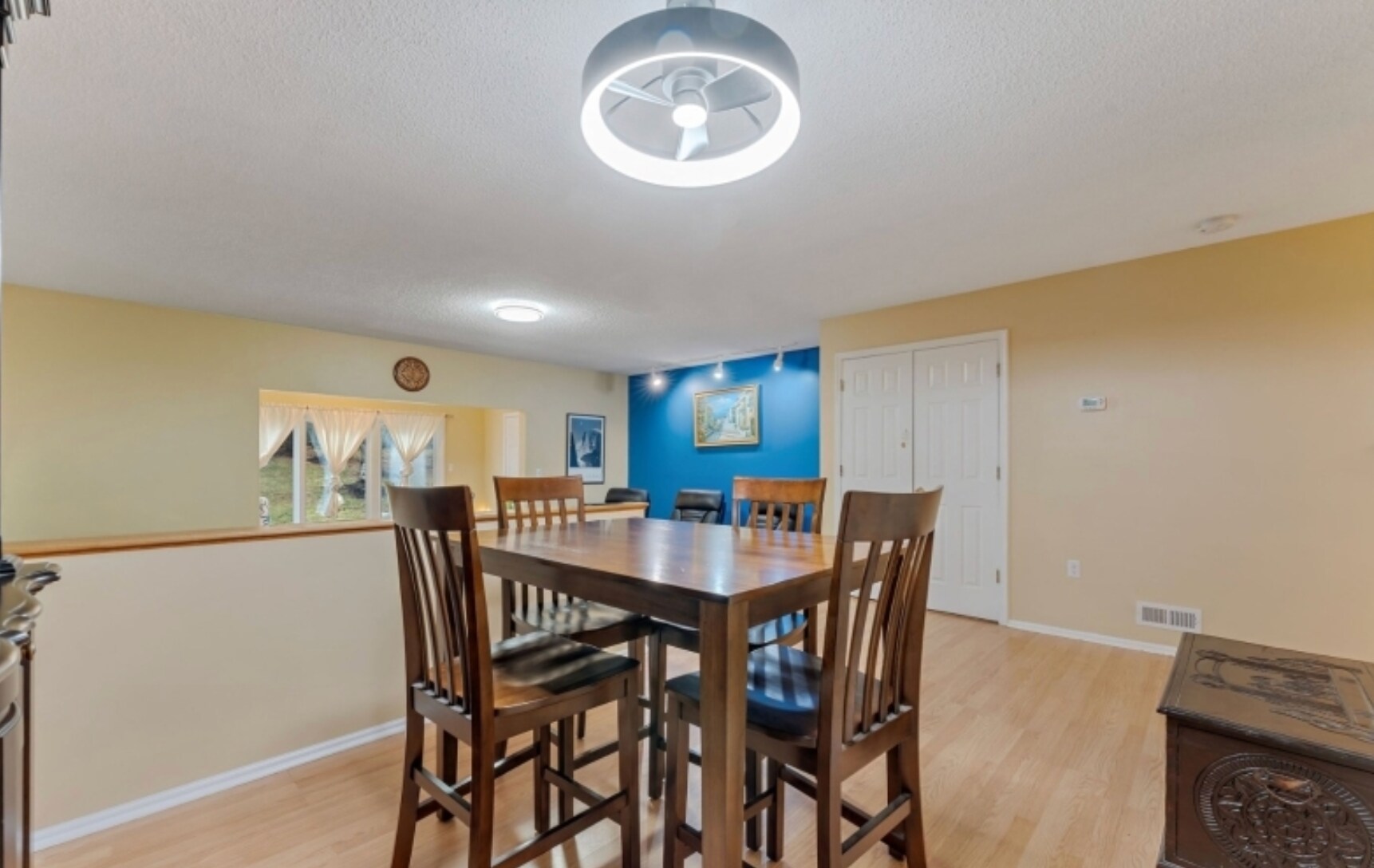 Building Photo - 403 Red Crest Ln