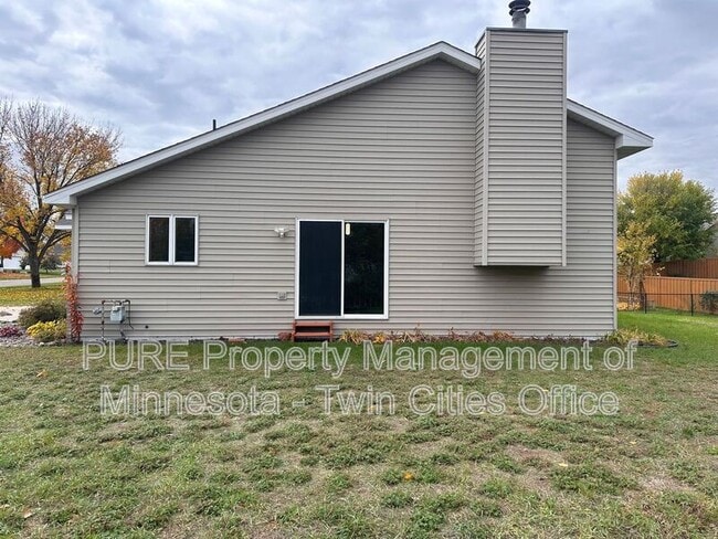 Building Photo - 14748 Fluorine St NW