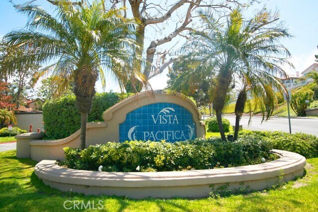 Primary Photo - 1074 Calle Del Cerro