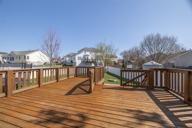 Building Photo - 1061 Dardenne Woods Dr