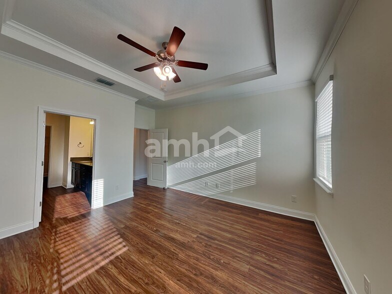 Building Photo - 1098 Summer Stone Loop