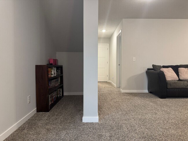 Building Photo - Spacious 4-Bedroom Ranch with Finished Basement & 3-Car Garage