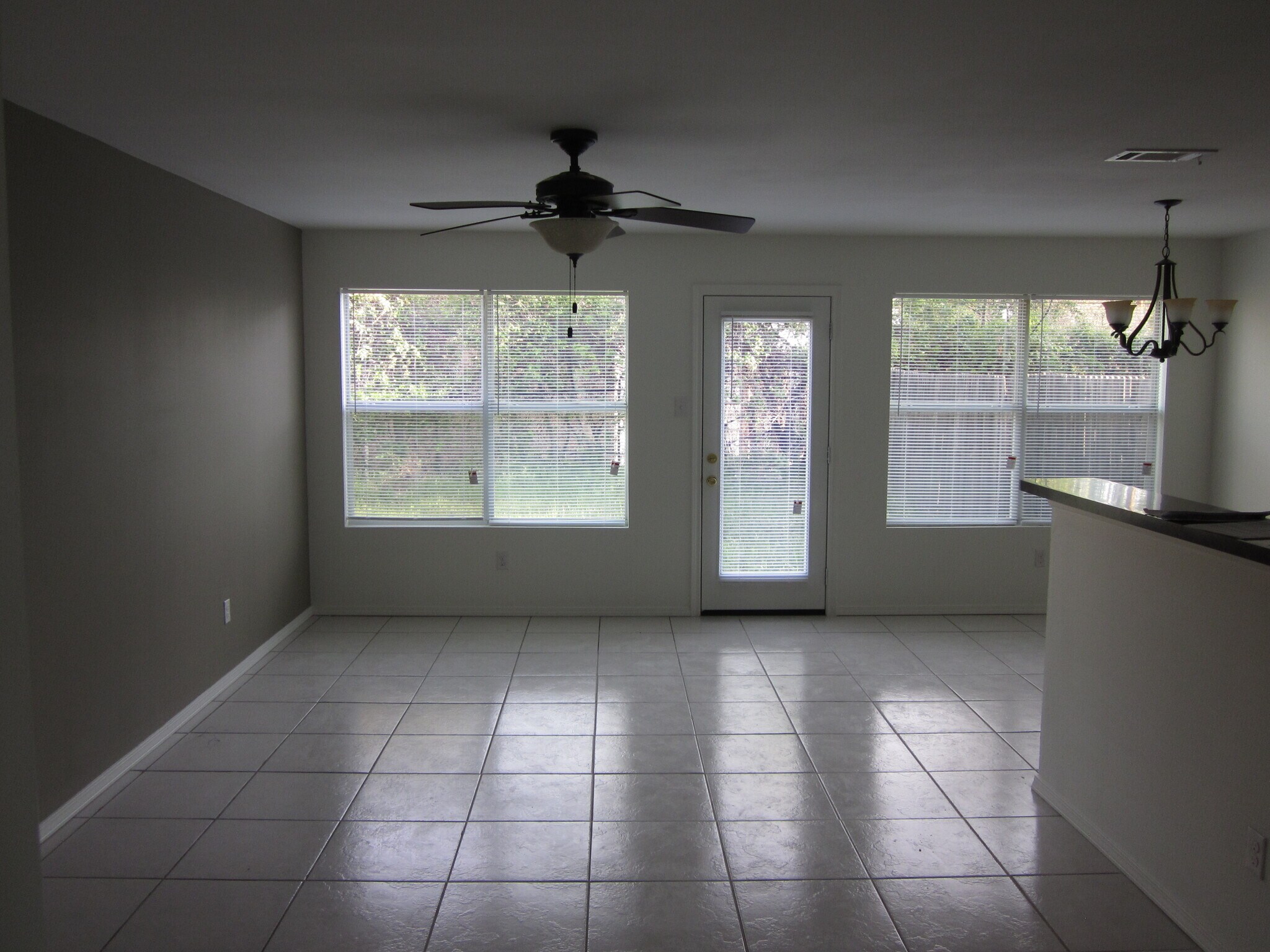Building Photo - 7513 Ederville Rd