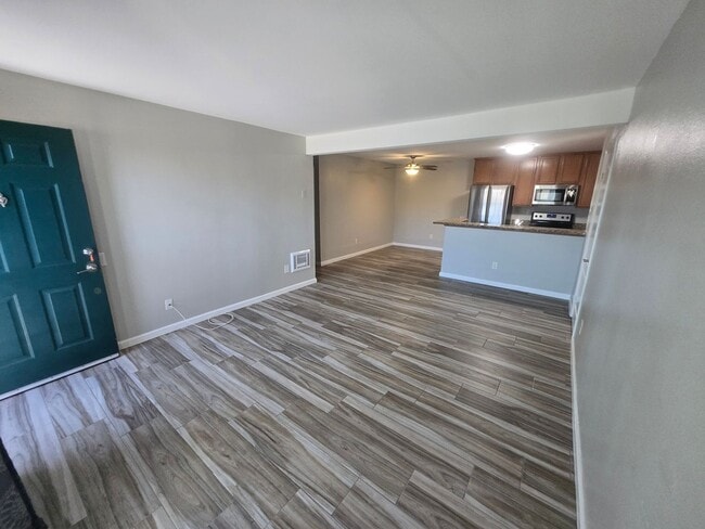 Building Photo - 3454 Castle Glen Dr