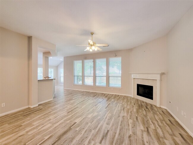 Building Photo - 22 Quince Tree Pl