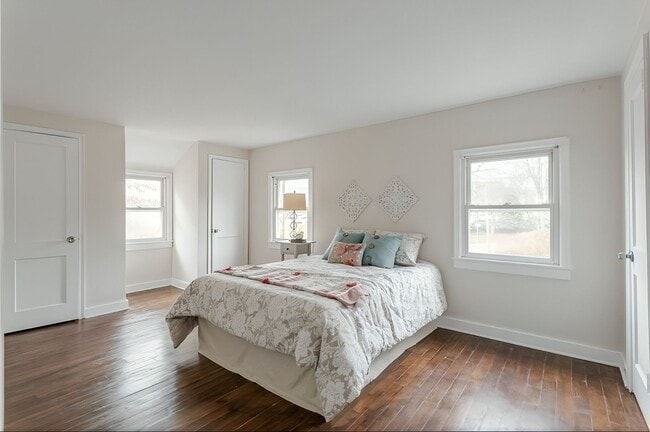 Building Photo - 205 Lattimore Rd