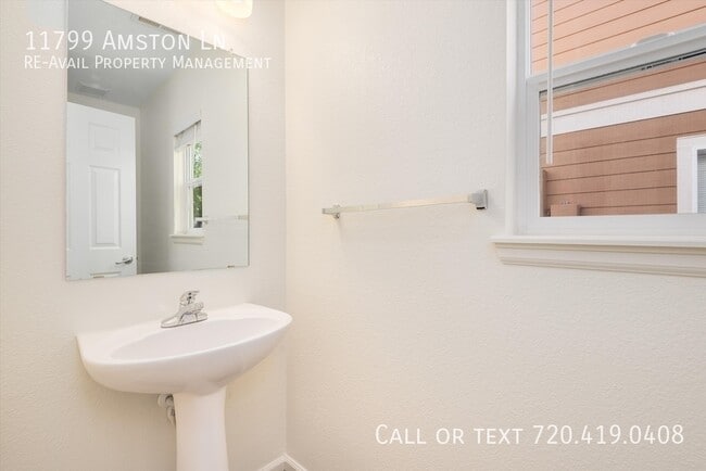 Building Photo - 11799 Amston Ln