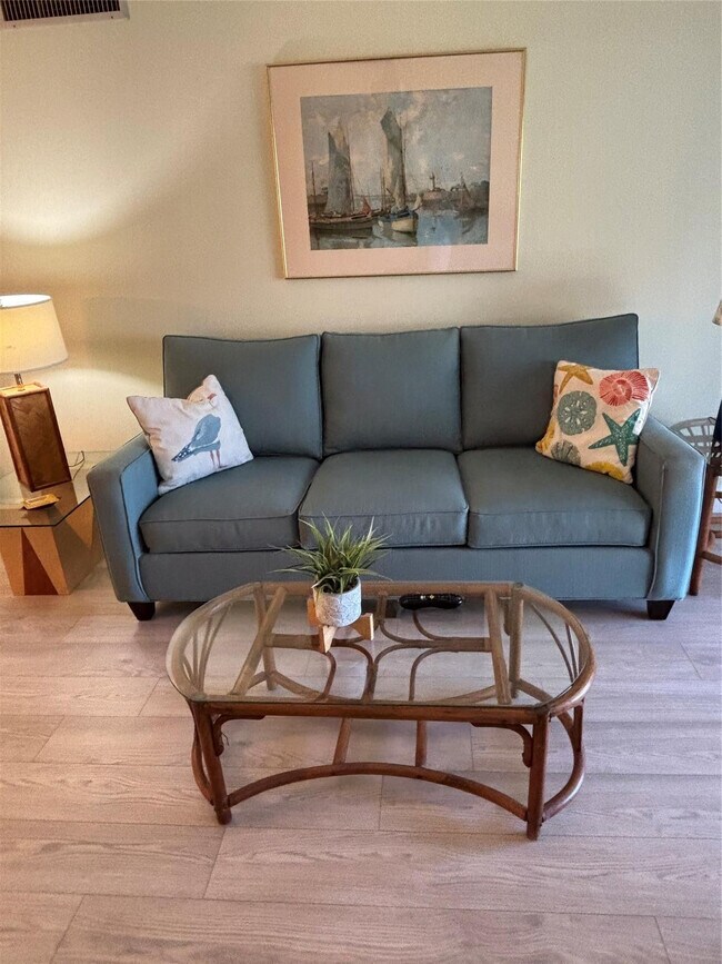 Building Photo - 175 SE St Lucie Blvd