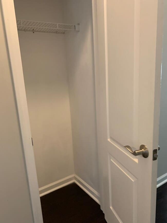 Building Photo - 4310 E Barcelona Way