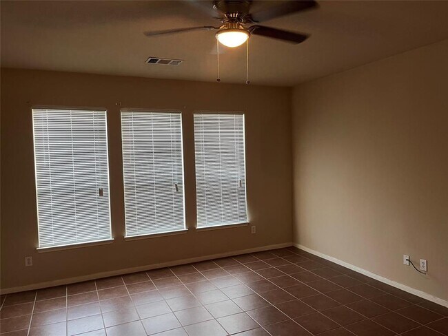 Building Photo - 21119 Normand Meadows Ln