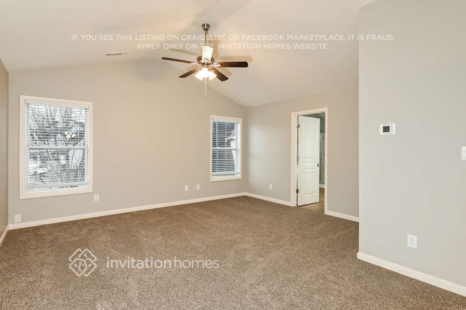 Building Photo - 3460 Kentwater Dr