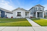 Building Photo - Single-Level Serenity: Your 3 Bedroom, 2 Bath Dream Home Awaits