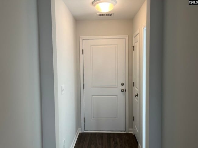 Building Photo - 925 S Desert Orch Ln