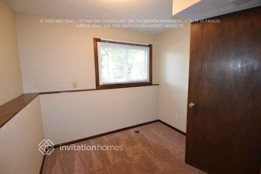 Building Photo - 2948 France Ave N