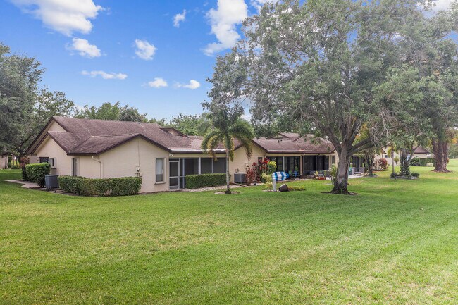 Building Photo - 160 Ramblewood Cir